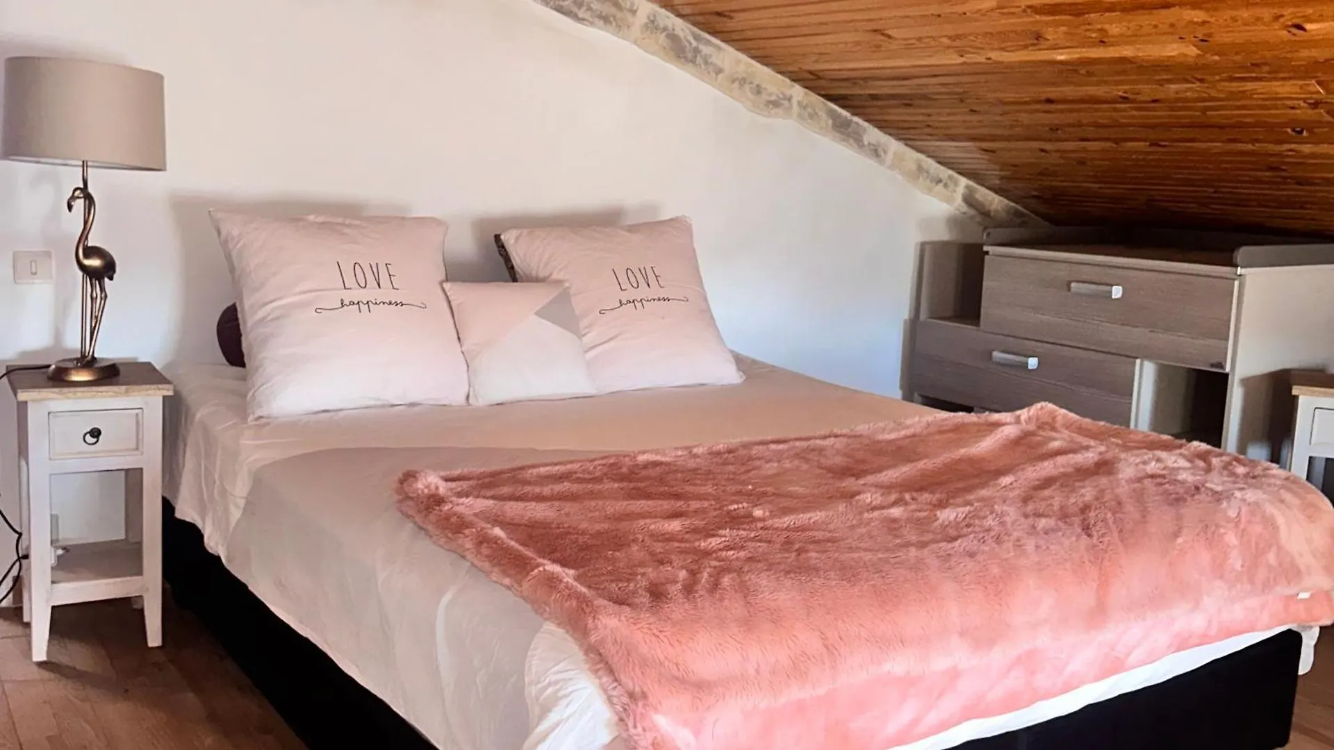 Apartment Appartement A La Ferme Thoard