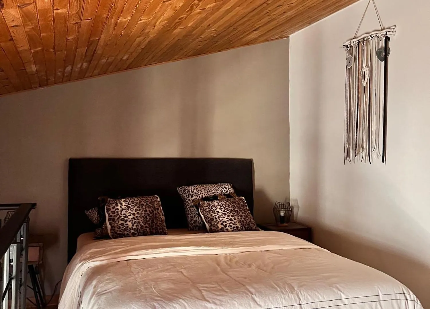 Apartment Appartement A La Ferme Thoard
